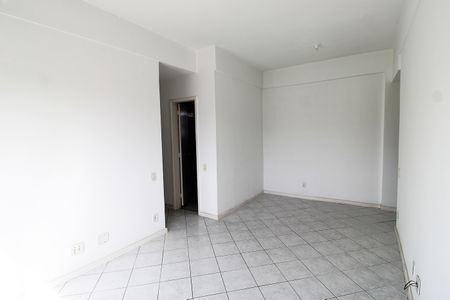 Apartamento à venda com 68m², 2 quartos e 1 vagaSala