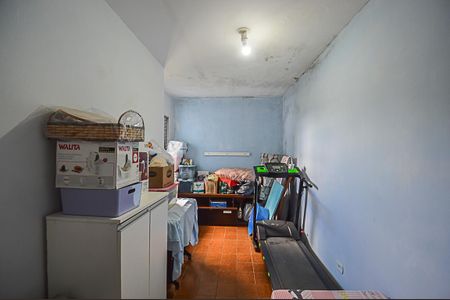 Casa à venda com 237m², 4 quartos e 4 vagas Casa à venda com 237m², 4 quartos e 4 vagasQuarto 2