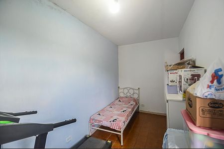 Casa à venda com 237m², 4 quartos e 4 vagas Casa à venda com 237m², 4 quartos e 4 vagasQuarto 2