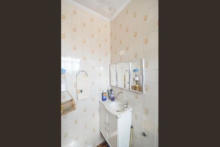 Casa à venda com 237m², 4 quartos e 4 vagas Casa à venda com 237m², 4 quartos e 4 vagasBanheiro da Suíte