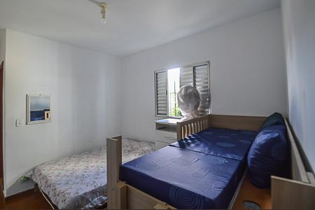 Casa à venda com 237m², 4 quartos e 4 vagas Casa à venda com 237m², 4 quartos e 4 vagasQuarto 2 - Suíte