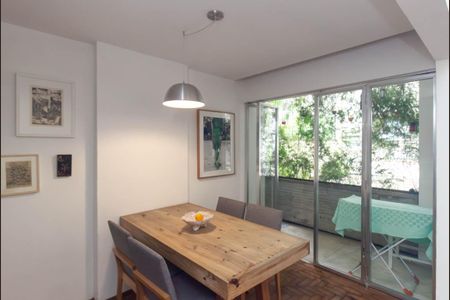 Apartamento à venda com 90m², 1 quarto e sem vaga Apartamento à venda com 90m², 1 quarto e sem vagaSala