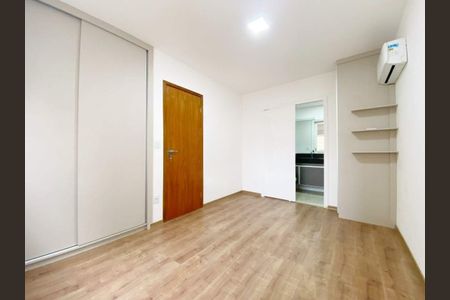 Apartamento à venda com 68m², 2 quartos e 2 vagas