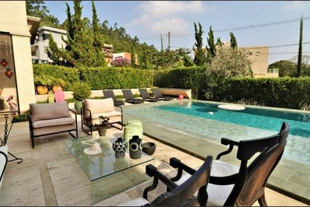 Casa à venda com 1860m², 4 quartos e 10 vagas Casa à venda com 1860m², 4 quartos e 10 vagasFoto 13