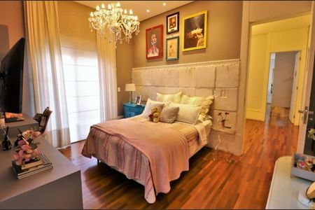 Casa à venda com 1860m², 4 quartos e 10 vagas Casa à venda com 1860m², 4 quartos e 10 vagasFoto 18