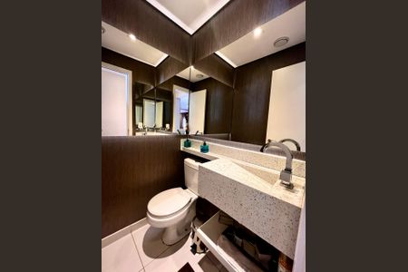 Apartamento à venda com 92m², 2 quartos e 2 vagas Apartamento à venda com 92m², 2 quartos e 2 vagasLavabo da Sala