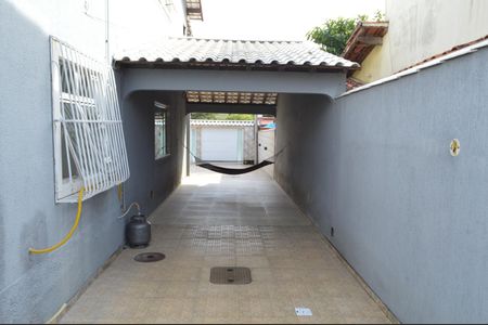Casa de condomínio à venda com 225m², 3 quartos e 6 vagasGaragem 