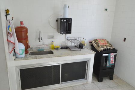 Casa de condomínio à venda com 225m², 3 quartos e 6 vagasCozinha