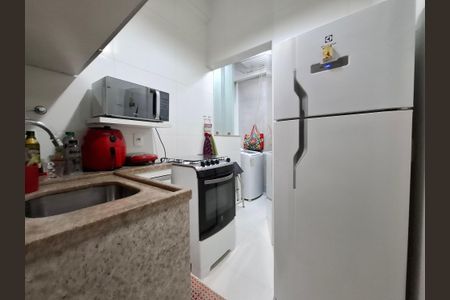 Apartamento à venda com 42m², 1 quarto e sem vaga Apartamento à venda com 42m², 1 quarto e sem vagaCozinha