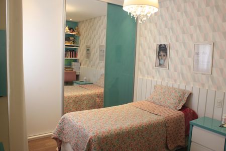 Apartamento à venda com 169m², 3 quartos e 3 vagas1º Suíte