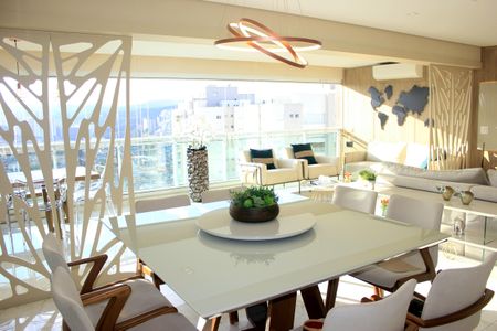 Apartamento à venda com 169m², 3 quartos e 3 vagasSala 