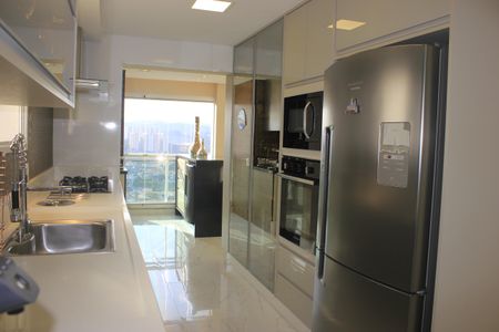 Apartamento à venda com 169m², 3 quartos e 3 vagasCozinha