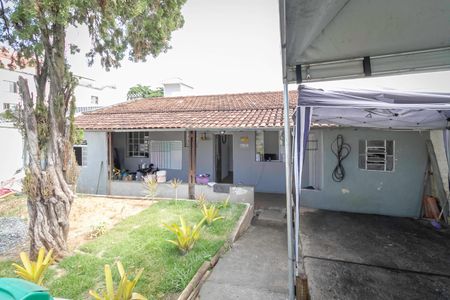 Casa à venda com 360m², 1 quarto e 10 vagasFachada