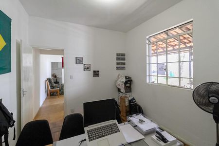 Casa à venda com 360m², 1 quarto e 10 vagasQuarto