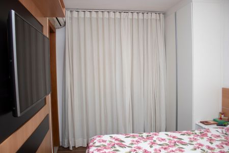 Apartamento à venda com 150m², 3 quartos e 3 vagas Apartamento à venda com 150m², 3 quartos e 3 vagasSuíte