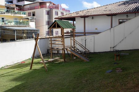 Apartamento à venda com 150m², 3 quartos e 3 vagas Apartamento à venda com 150m², 3 quartos e 3 vagasÁrea comum - Playground