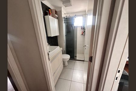 Apartamento à venda com 95m², 3 quartos e 2 vagas Apartamento à venda com 95m², 3 quartos e 2 vagasQuarto