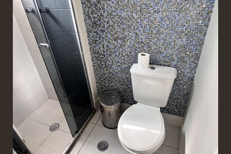 Apartamento à venda com 95m², 3 quartos e 2 vagas Apartamento à venda com 95m², 3 quartos e 2 vagasBanheiro