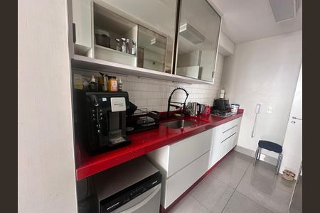 Apartamento à venda com 95m², 3 quartos e 2 vagas Apartamento à venda com 95m², 3 quartos e 2 vagasCozinha