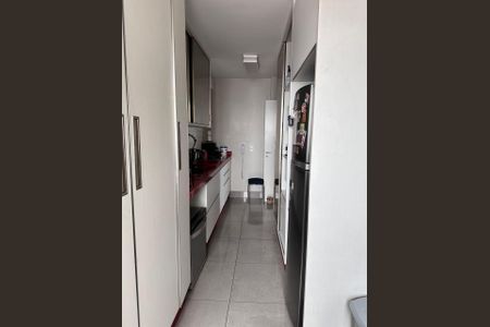 Apartamento à venda com 95m², 3 quartos e 2 vagas Apartamento à venda com 95m², 3 quartos e 2 vagasCozinha