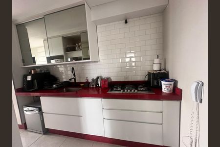 Apartamento à venda com 95m², 3 quartos e 2 vagas Apartamento à venda com 95m², 3 quartos e 2 vagasCozinha