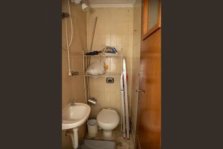 Apartamento à venda com 69m², 2 quartos e 1 vaga Apartamento à venda com 69m², 2 quartos e 1 vagaBanheiro de serviço