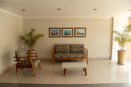 Apartamento à venda com 69m², 2 quartos e 1 vaga Apartamento à venda com 69m², 2 quartos e 1 vagaHall de entrada