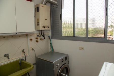 Apartamento à venda com 69m², 2 quartos e 1 vaga Apartamento à venda com 69m², 2 quartos e 1 vagaÁrea de Serviço