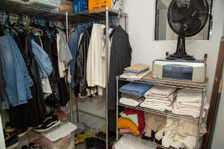 Apartamento à venda com 69m², 2 quartos e 1 vaga Apartamento à venda com 69m², 2 quartos e 1 vagaCloset