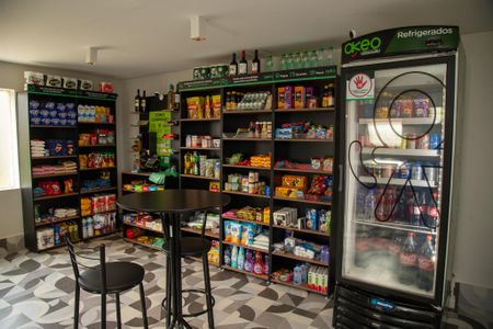 Apartamento à venda com 69m², 2 quartos e 1 vaga Apartamento à venda com 69m², 2 quartos e 1 vagaMercado