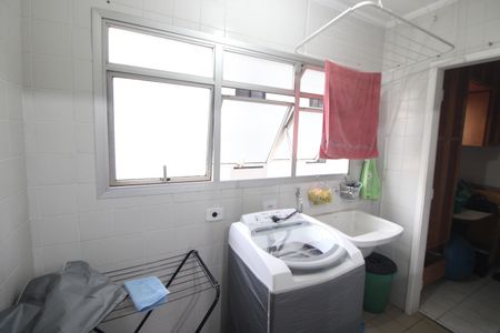 Apartamento à venda com 75m², 2 quartos e 1 vagaÁrea de Serviço