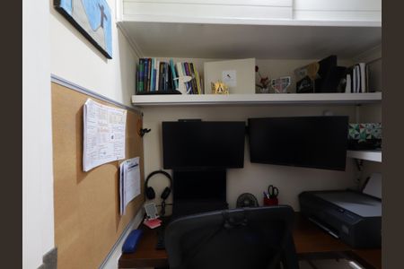 Apartamento à venda com 87m², 3 quartos e 2 vagasEscritório