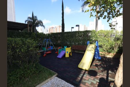 Apartamento à venda com 87m², 3 quartos e 2 vagasÁrea comum - Playground