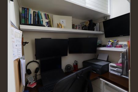 Apartamento à venda com 87m², 3 quartos e 2 vagasEscritório