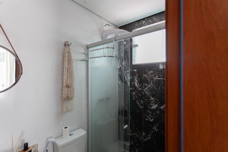 Apartamento à venda com 150m², 3 quartos e 2 vagas Apartamento à venda com 150m², 3 quartos e 2 vagasBanheiro da Suíte