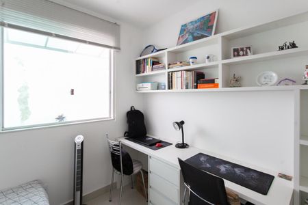 Apartamento à venda com 150m², 3 quartos e 2 vagas Apartamento à venda com 150m², 3 quartos e 2 vagasQuarto 3