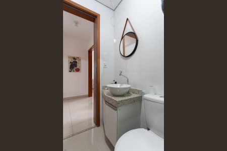 Apartamento à venda com 150m², 3 quartos e 2 vagas Apartamento à venda com 150m², 3 quartos e 2 vagasBanheiro Social