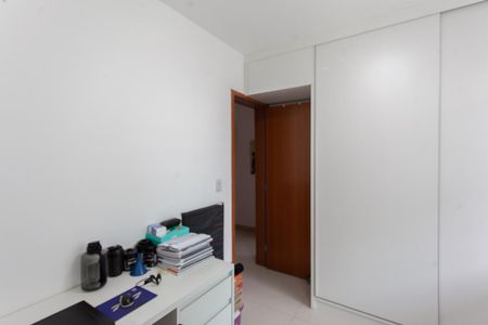 Apartamento à venda com 150m², 3 quartos e 2 vagas Apartamento à venda com 150m², 3 quartos e 2 vagasQuarto 2