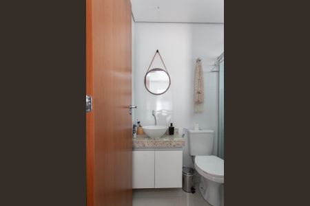 Apartamento à venda com 150m², 3 quartos e 2 vagas Apartamento à venda com 150m², 3 quartos e 2 vagasBanheiro da Suíte