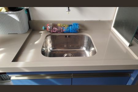 Apartamento à venda com 67m², 3 quartos e 1 vagaÁrea de serviço - tanque