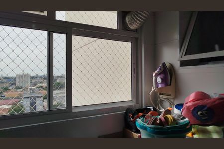 Apartamento à venda com 67m², 3 quartos e 1 vagaÁrea de serviço