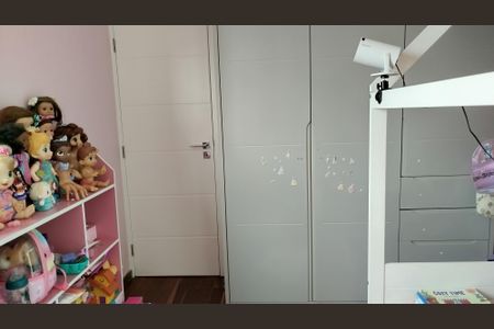 Apartamento à venda com 67m², 3 quartos e 1 vagaQuarto 2