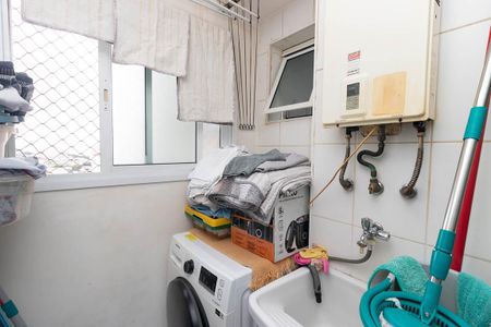 Apartamento à venda com 67m², 2 quartos e 2 vagas Apartamento à venda com 67m², 2 quartos e 2 vagasCozinha e Área de Serviço