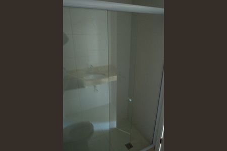 Apartamento para alugar com 75m², 2 quartos e 2 vagasBanheiro