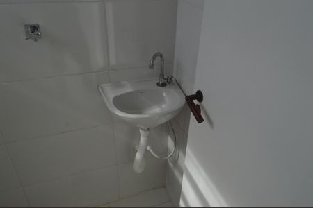 Apartamento para alugar com 75m², 2 quartos e 2 vagasBanheiro de serviço