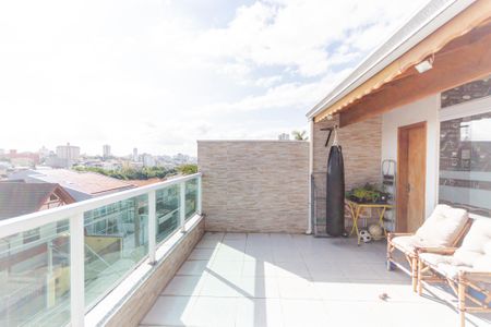 Apartamento à venda com 104m², 2 quartos e 1 vaga Apartamento à venda com 104m², 2 quartos e 1 vagaVaranda