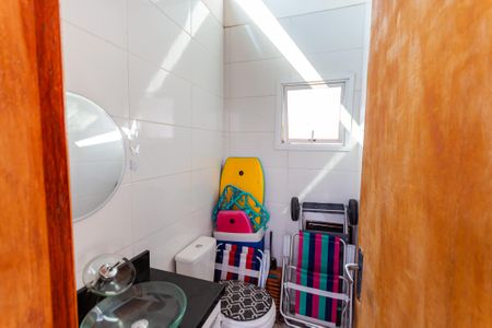 Apartamento à venda com 104m², 2 quartos e 1 vaga Apartamento à venda com 104m², 2 quartos e 1 vagaLavabo