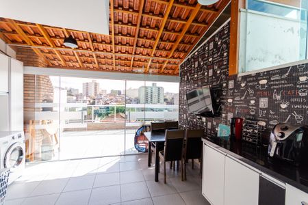 Apartamento à venda com 104m², 2 quartos e 1 vaga Apartamento à venda com 104m², 2 quartos e 1 vagaCozinha