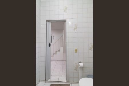 Casa à venda com 350m², 5 quartos e 8 vagasBanheiro 2