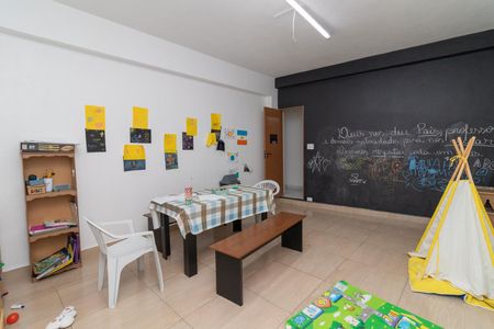 Casa à venda com 350m², 5 quartos e 8 vagasQuarto 4